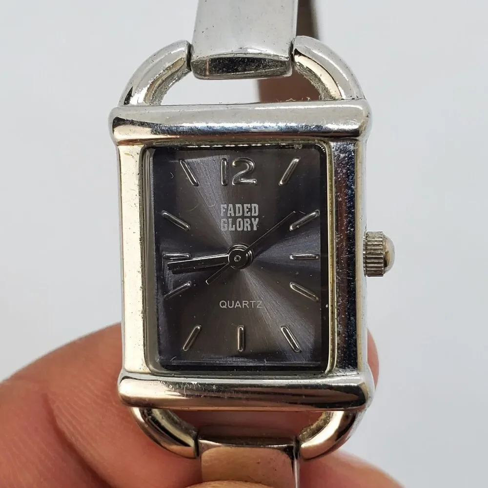 Faded Glory 19MM Women's Watch Dark Gray‎ Dial Gray Band 5